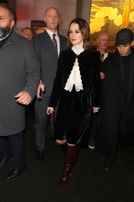 Keira Knightley photo 18 of 490
