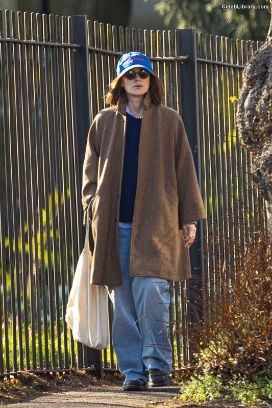 Keira Knightley photo 2 of 490