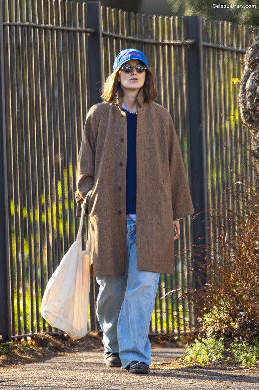 Keira Knightley photo 2 of 490