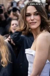 Keira Knightley photo 4 of 490