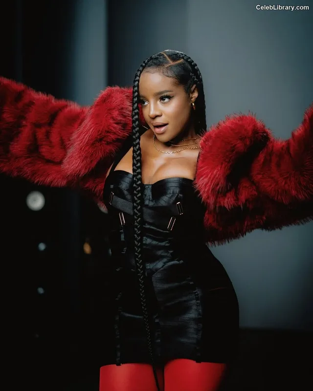 Keisha Buchanan photo 18 of 91