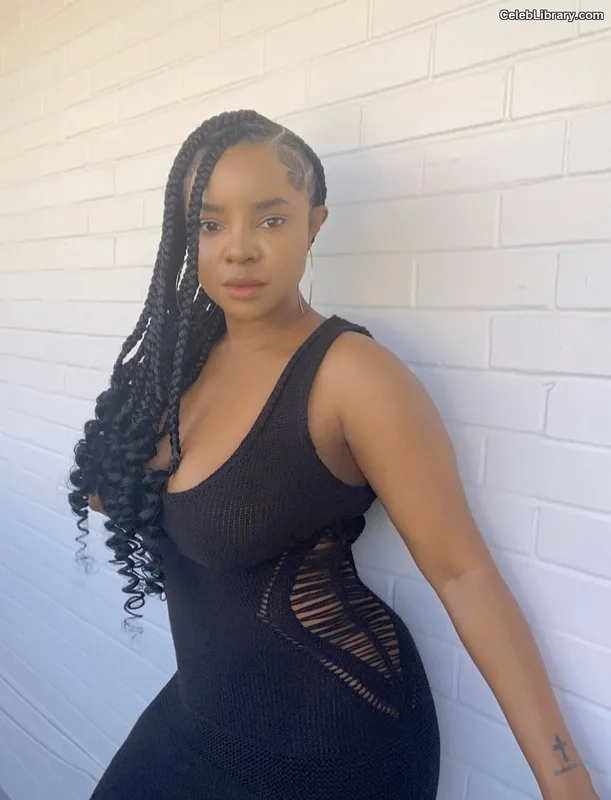 Keisha Buchanan photo 5 of 91