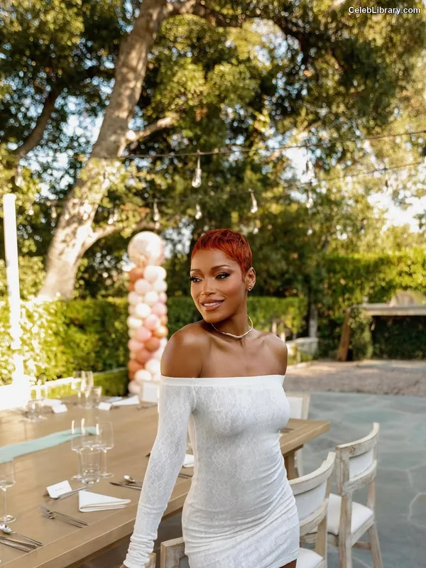Keke Palmer photo 2 of 735
