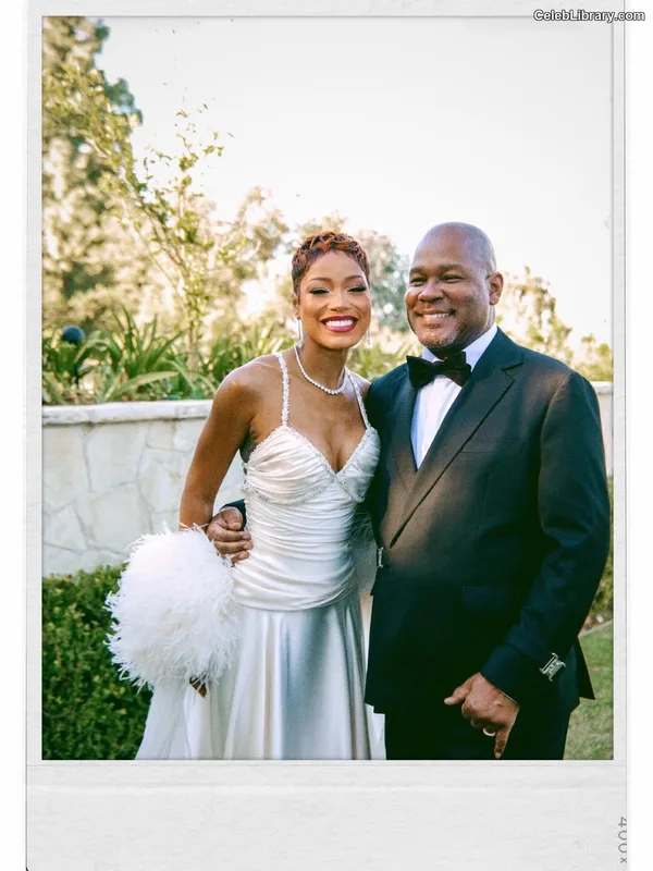 Keke Palmer photo 1 of 735