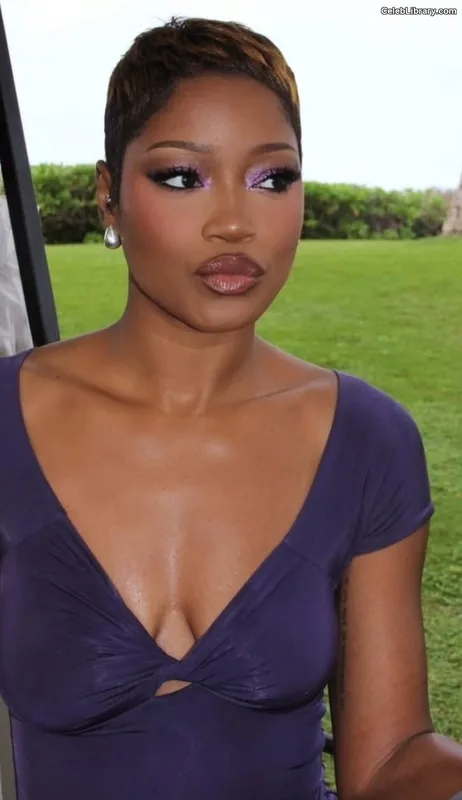 Keke Palmer photo 1 of 735