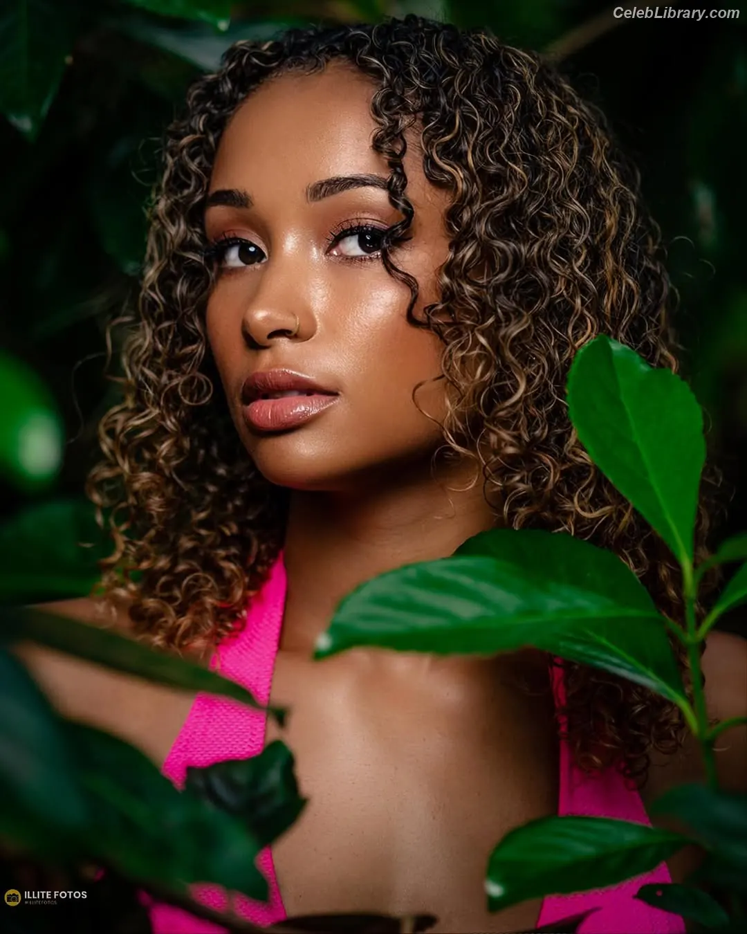 Kelani Jordan photo 12 of 292
