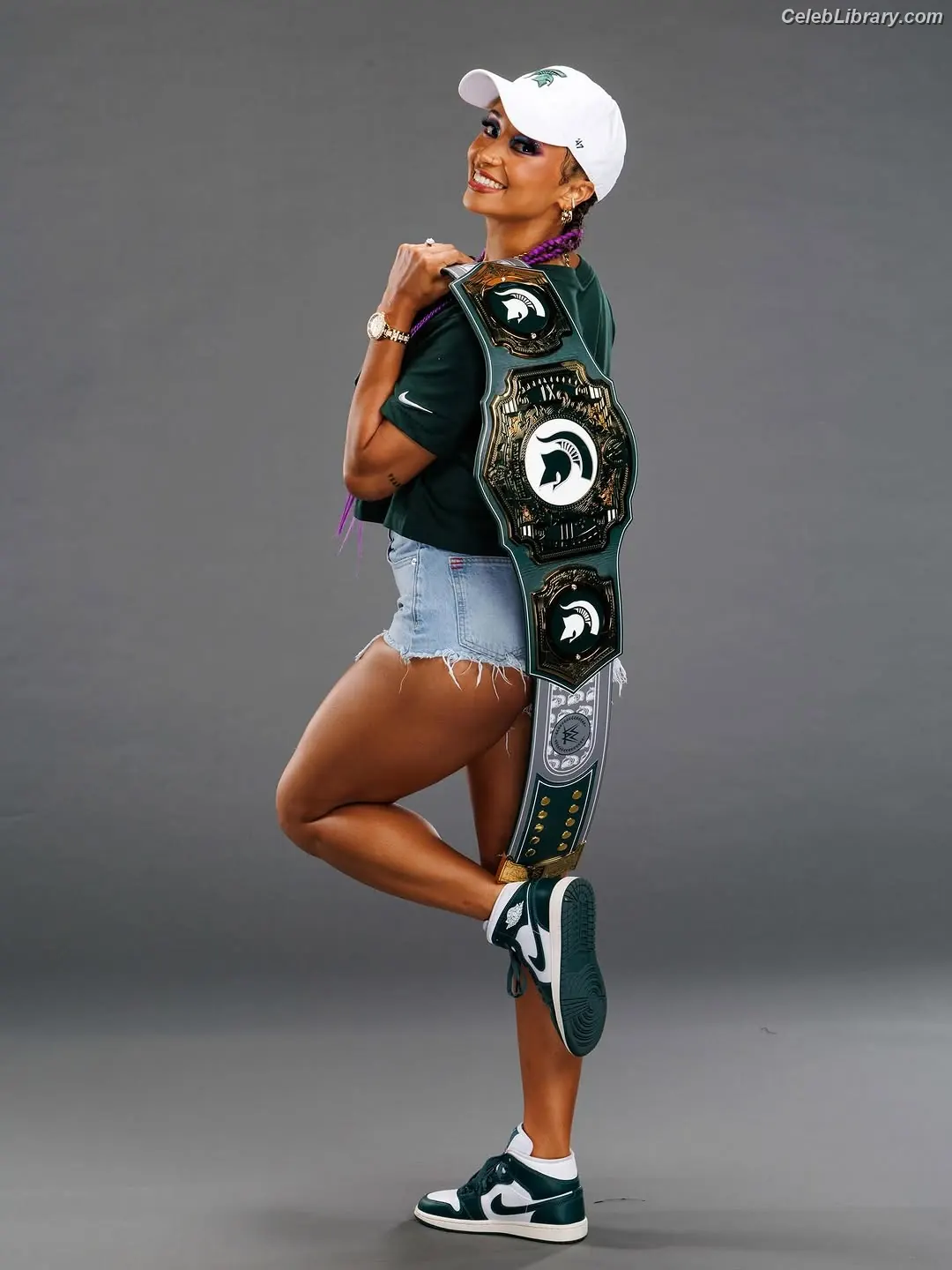 Kelani Jordan photo 11 of 292