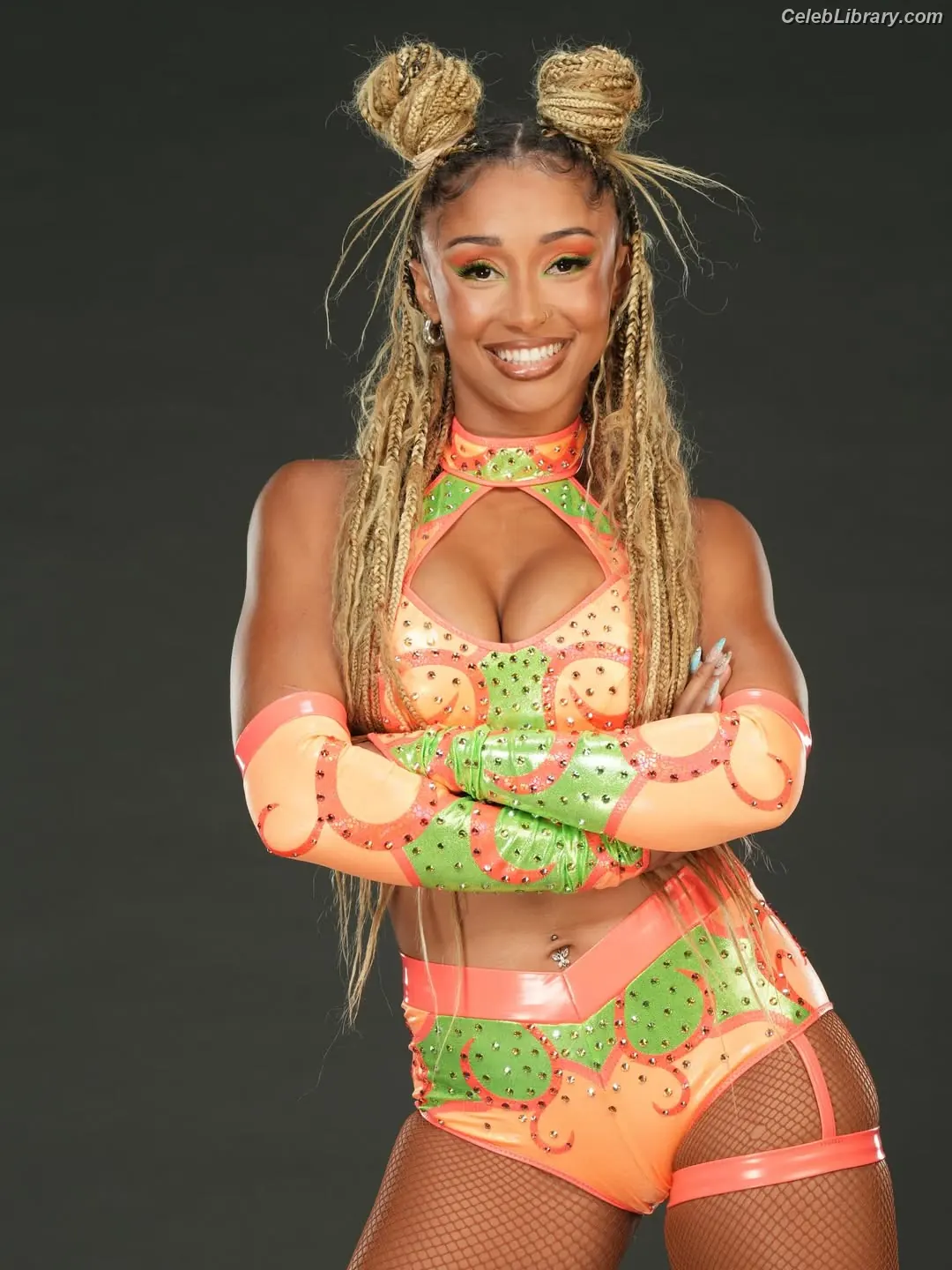 Kelani Jordan photo 14 of 292