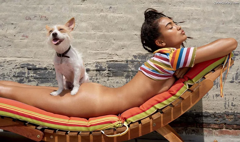 Kelly Gale photo 4 of 282