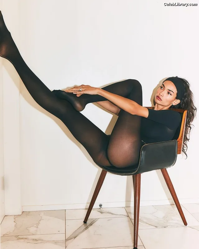 Kelly Gale photo 19 of 282