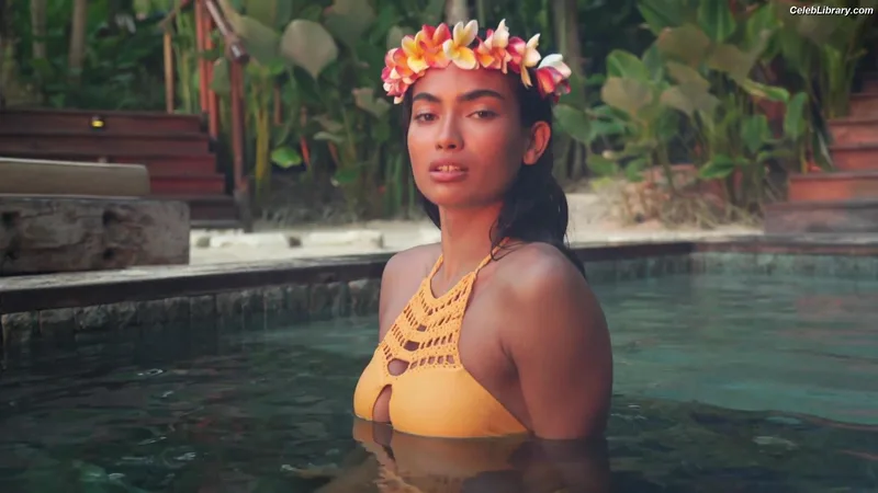 Kelly Gale photo 15 of 282