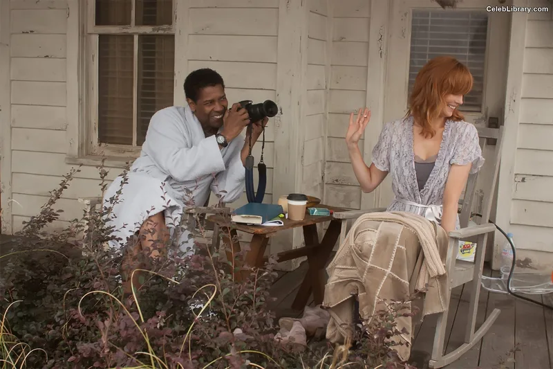Kelly Reilly photo 2 of 45