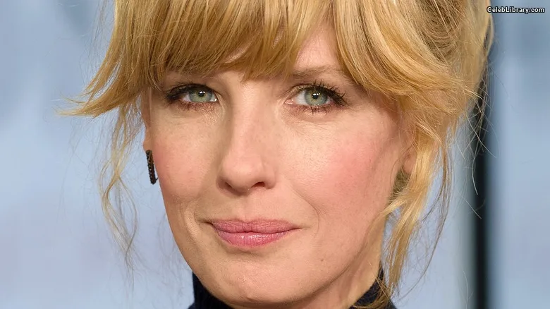 Kelly Reilly photo 8 of 45