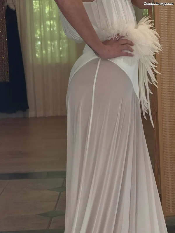 Kelsea Ballerini photo 11 of 128