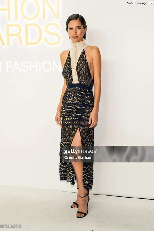 Kelsey Asbille photo 13 of 113