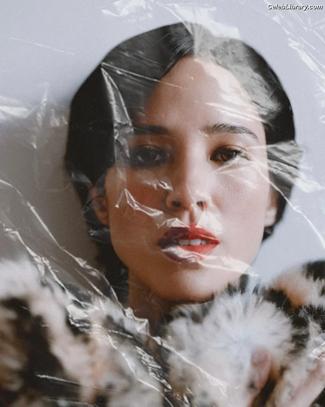 Kelsey Asbille photo 1 of 113
