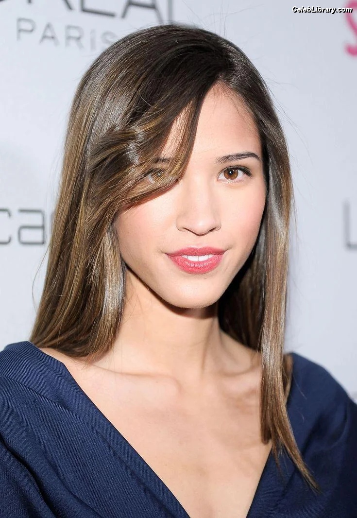 Kelsey Asbille photo 16 of 113
