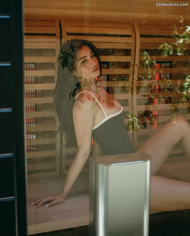 Kelsey Merritt photo 8 of 108