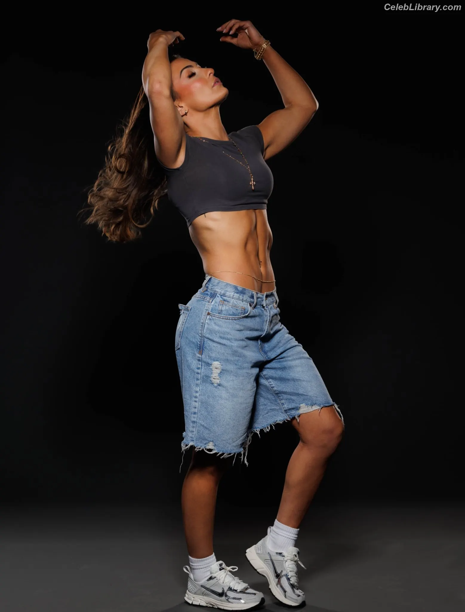 Kendal Grey photo 15 of 405
