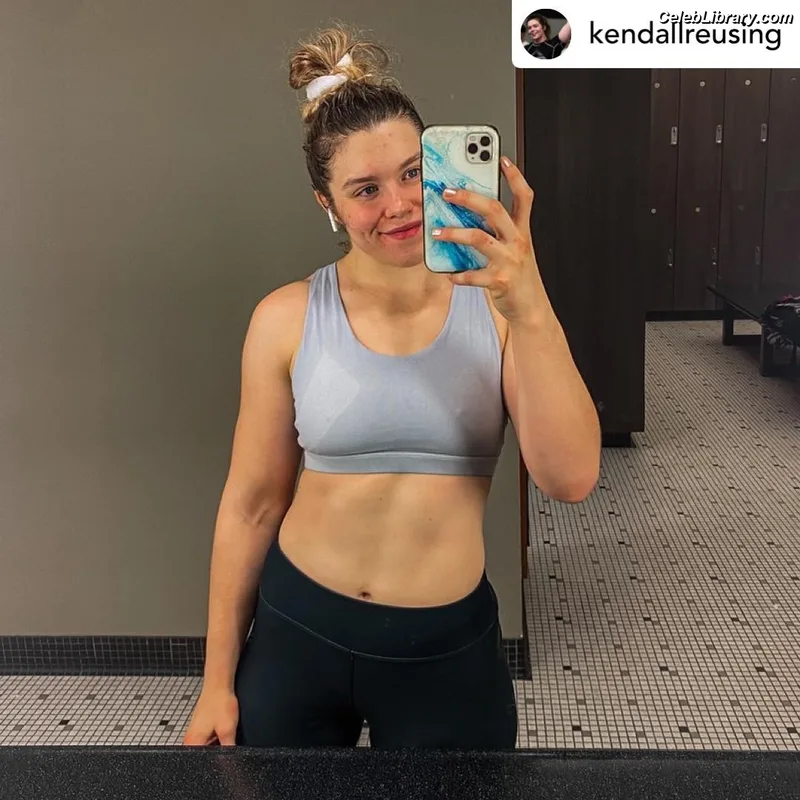 Kendall Reusing photo 12 of 209