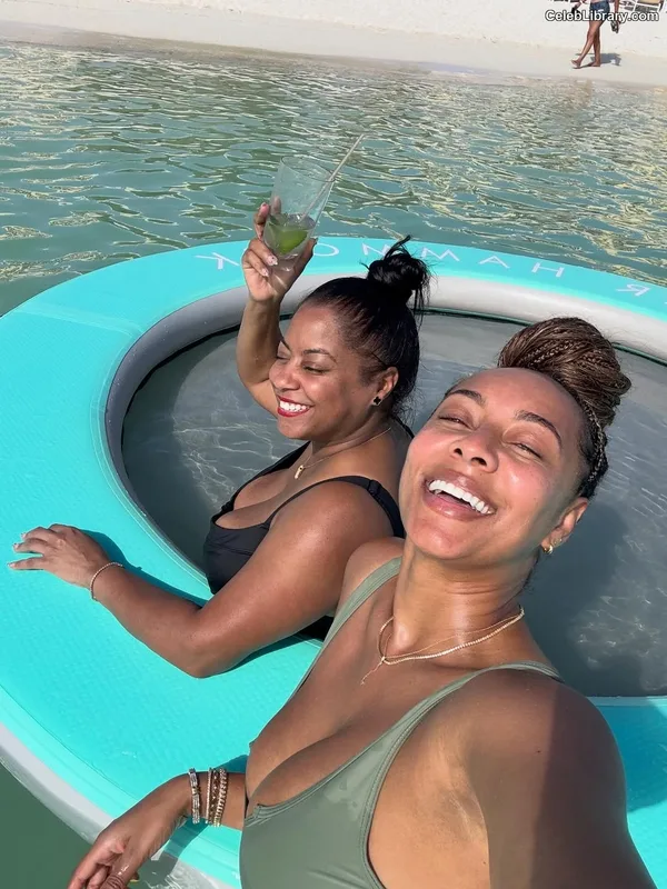 Keri Hilson photo 18 of 68