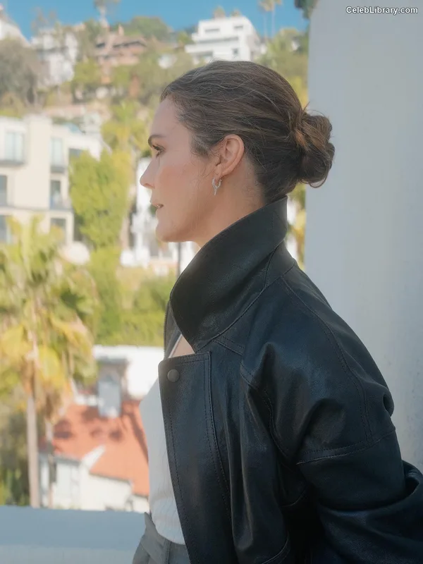 Keri Russell photo 15 of 203