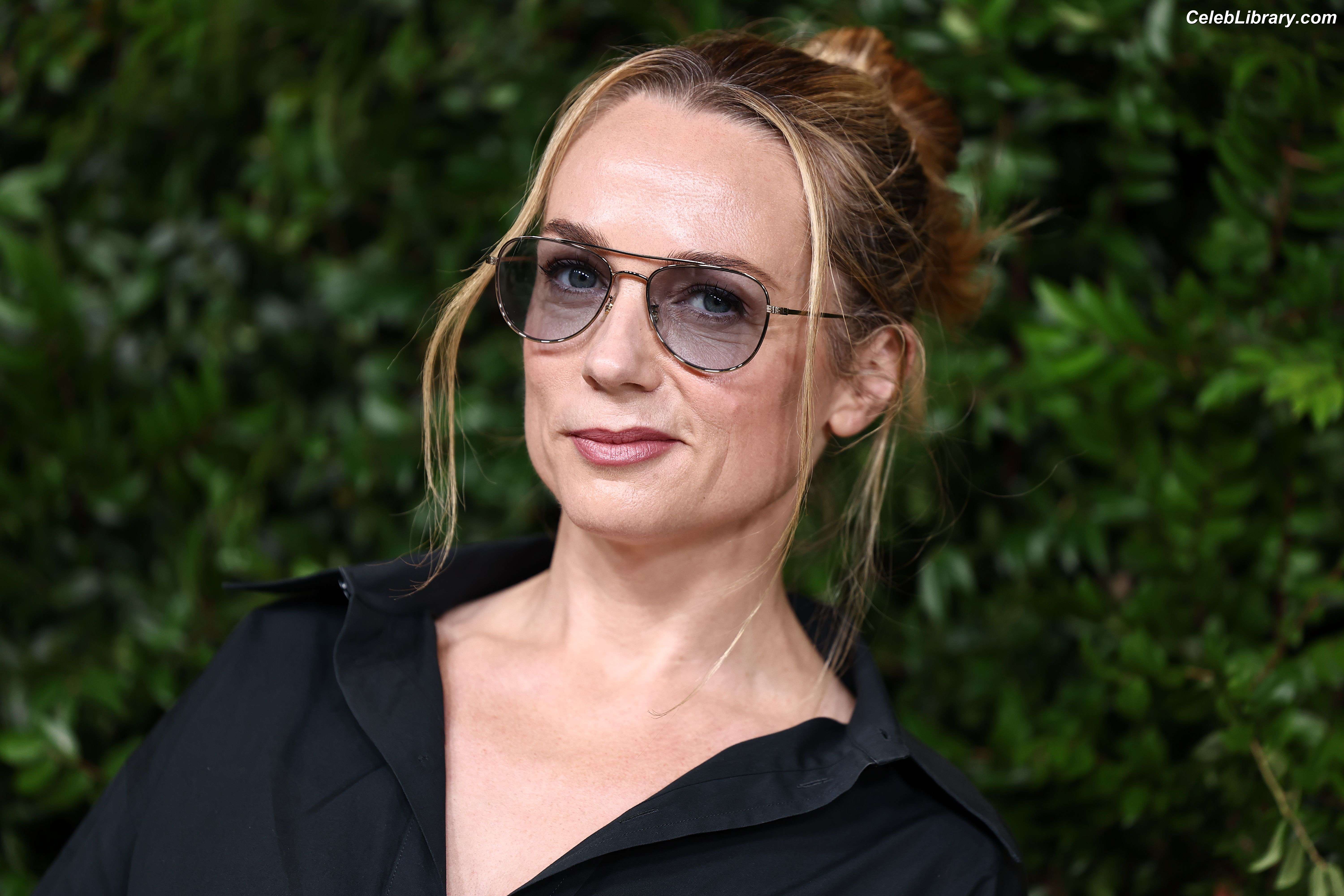 Kerry Condon photo 7 of 49