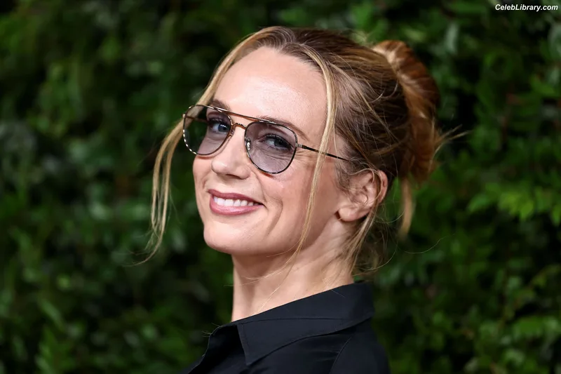 Kerry Condon photo 23 of 49