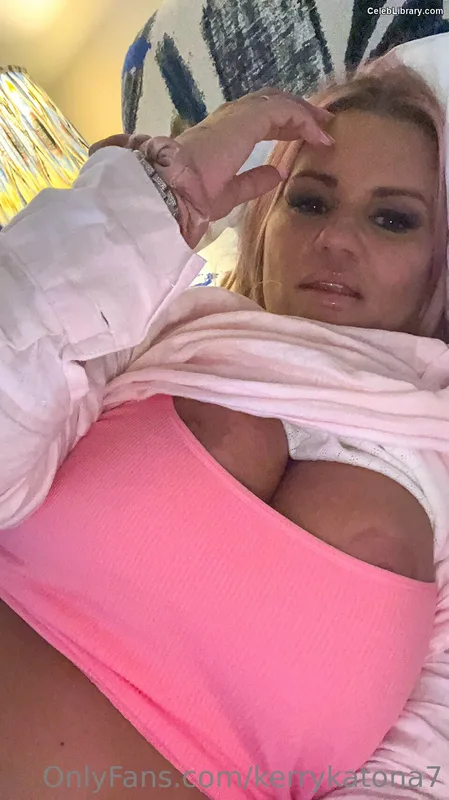 Kerry Katona photo 18 of 236
