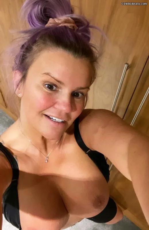 Kerry Katona photo 2 of 236