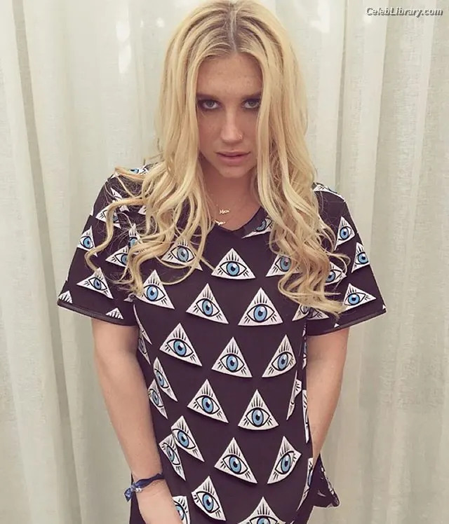 Kesha photo 15 of 576