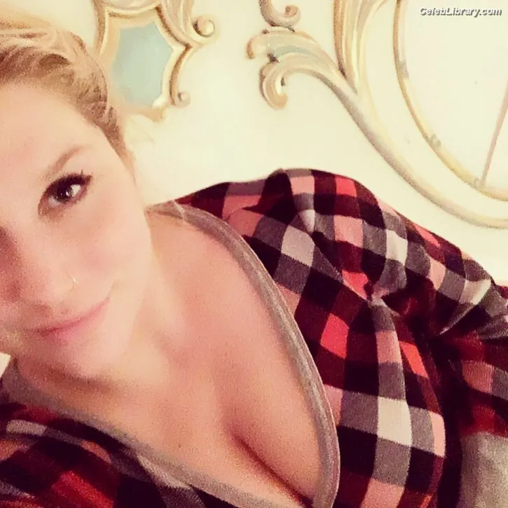 Kesha photo 5 of 576