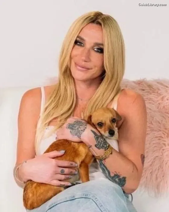 Kesha photo 10 of 576