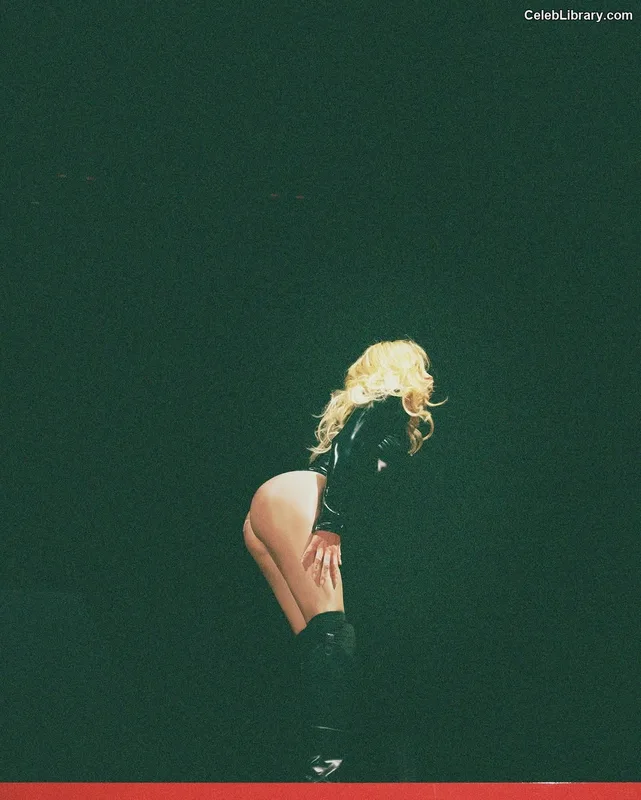 Kesha photo 24 of 577