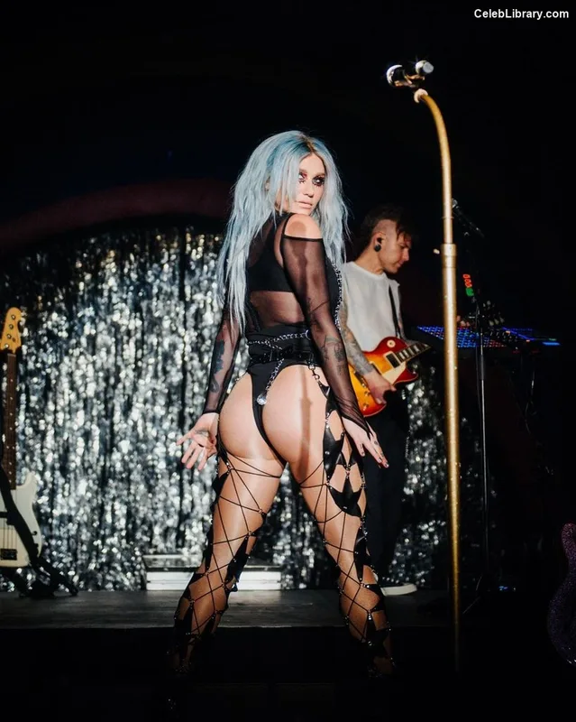 Kesha photo 12 of 577