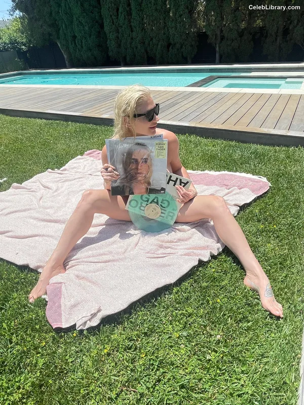 Kesha photo 19 of 577