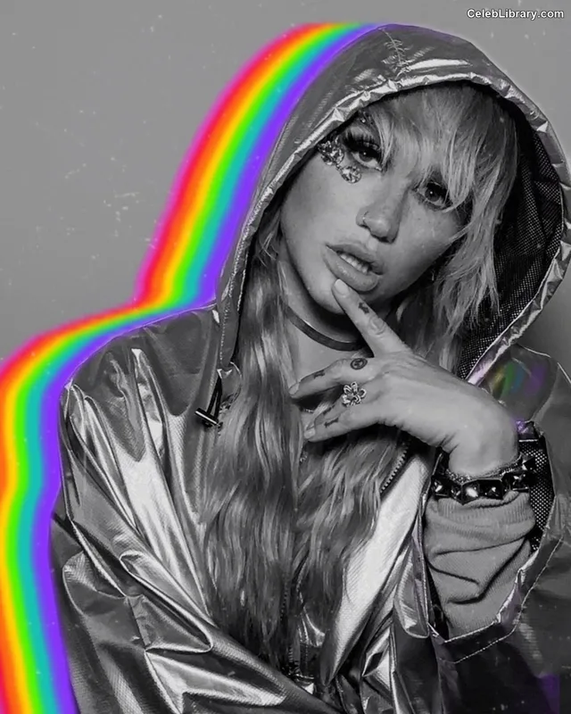 Kesha photo 7 of 577