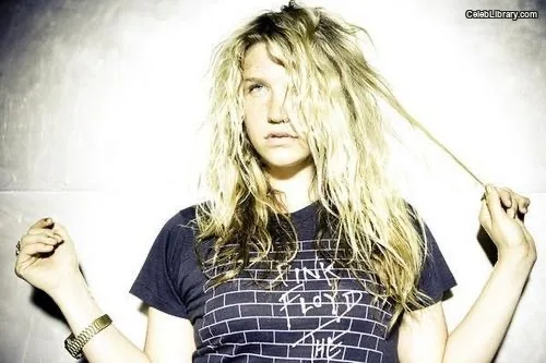 Kesha photo 16 of 577