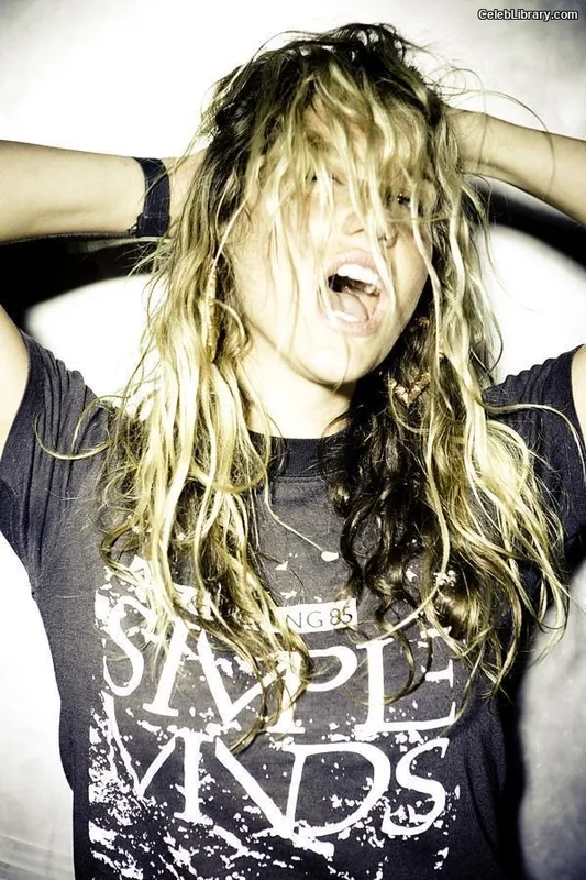 Kesha photo 17 of 577