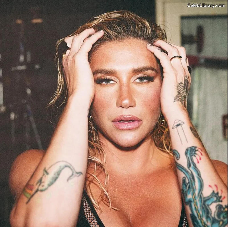 Kesha photo 15 of 577