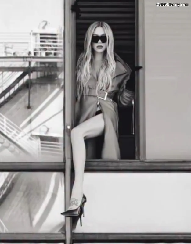 Kesha photo 9 of 577