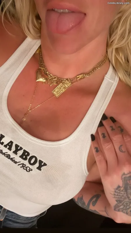 Kesha photo 14 of 577