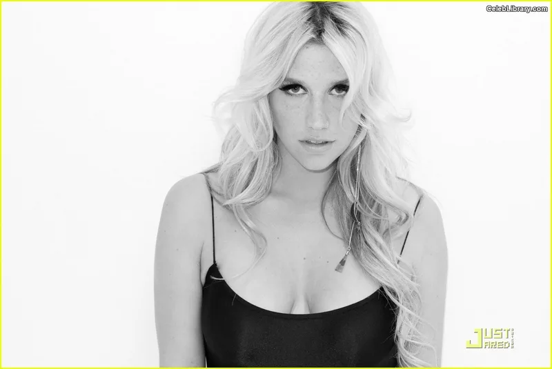 Kesha photo 16 of 577