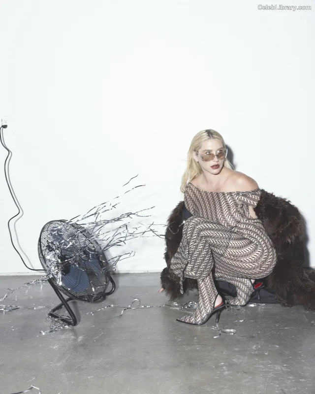 Kesha photo 7 of 577