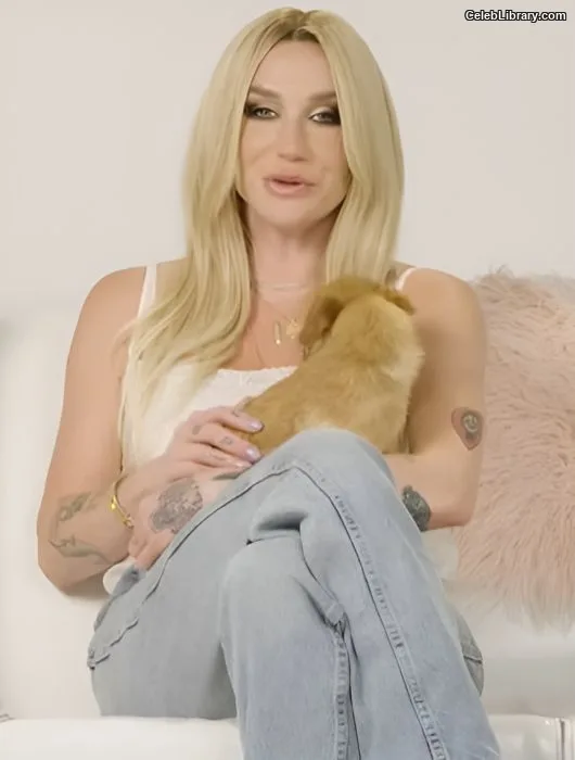 Kesha photo 11 of 577