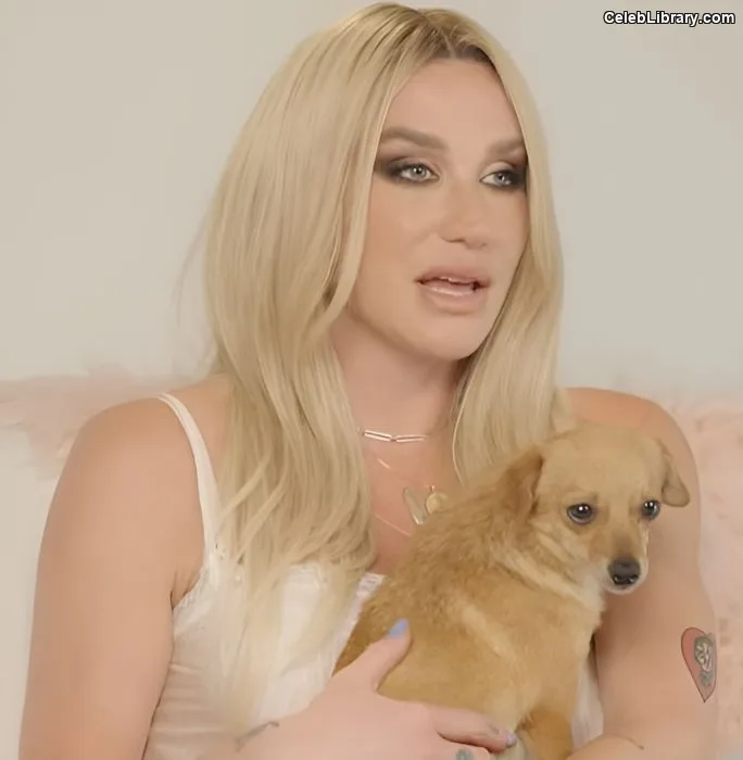 Kesha photo 13 of 577