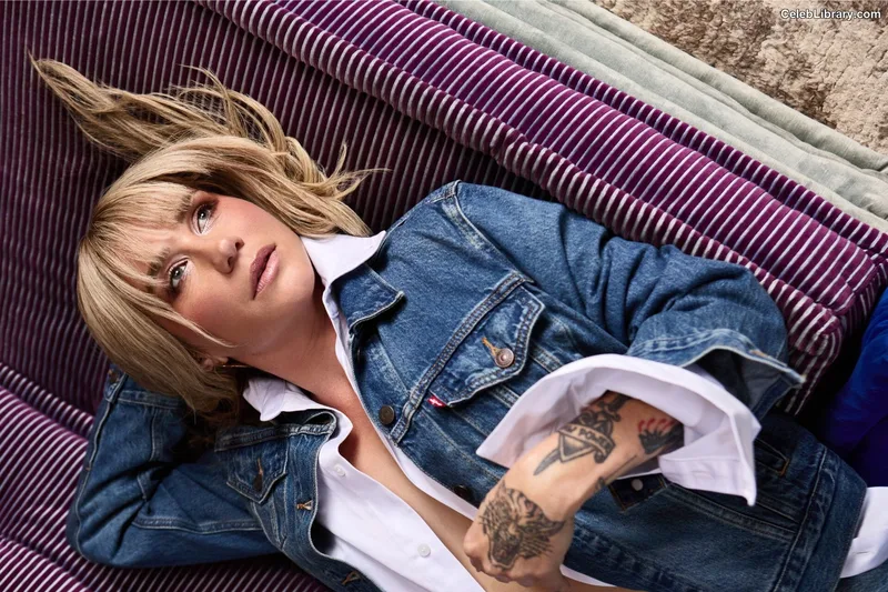 Kesha photo 21 of 577