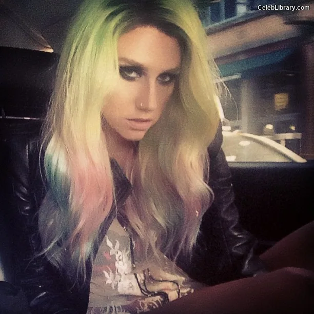 Kesha photo 6 of 577