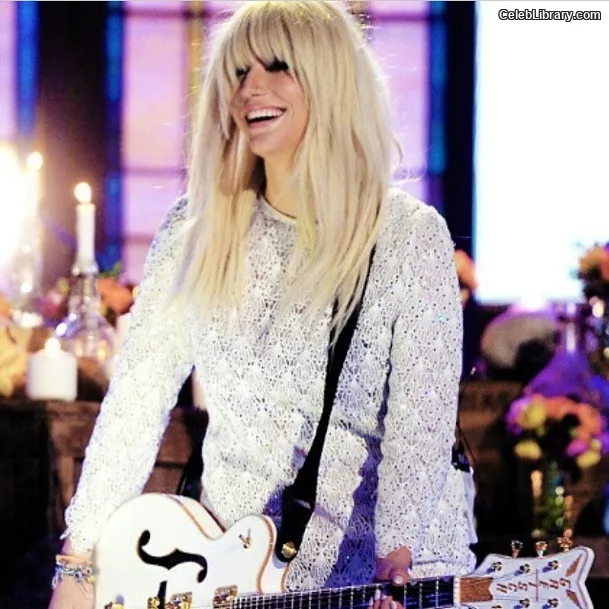 Kesha photo 19 of 577