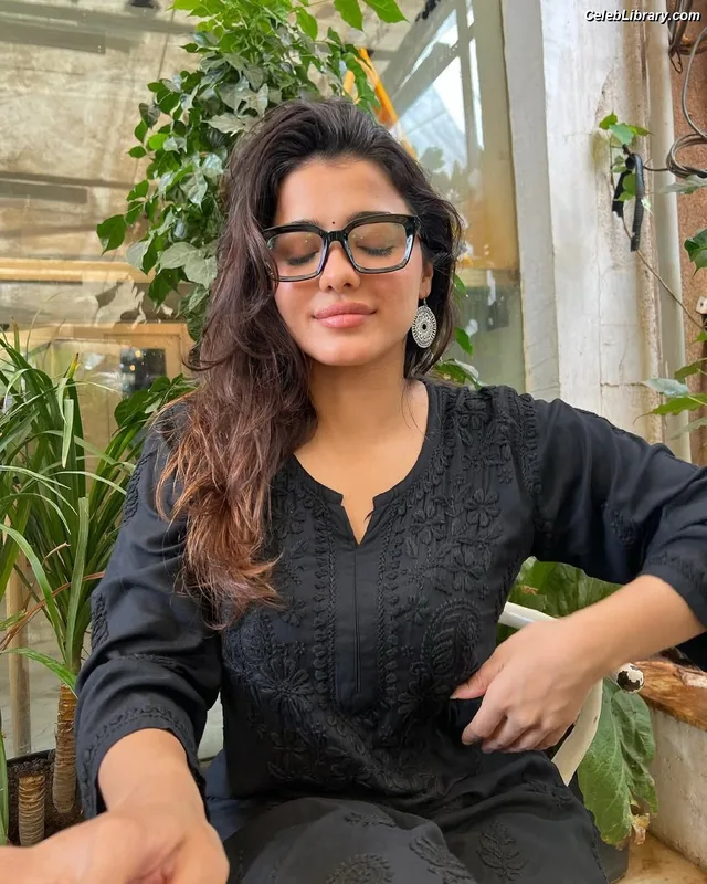 Ketika Sharma photo 16 of 24
